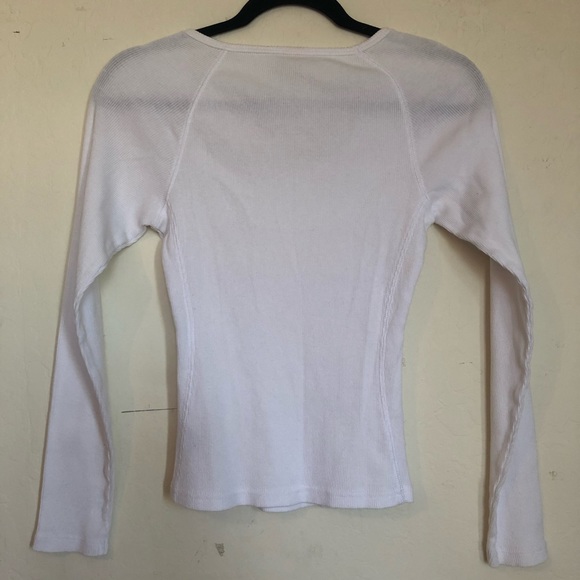 Kavio white long sleeve top - Picture 2 of 9